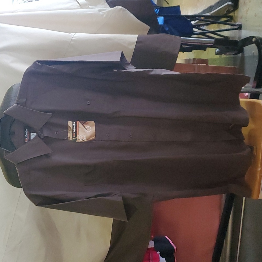 Wrangler shirt